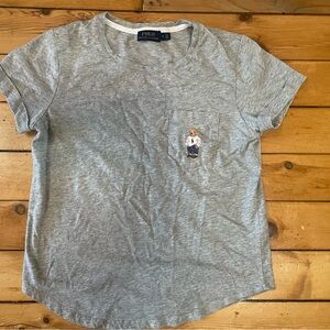 Polo Ralph Lauren Women’s Polo Bear Pocket T-Shirt Gray XS – Cute Graphic Tee